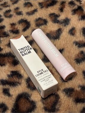 BNIB Kylie Cosmetics ‘Mocha Kiss’ Tinted Butter Balm